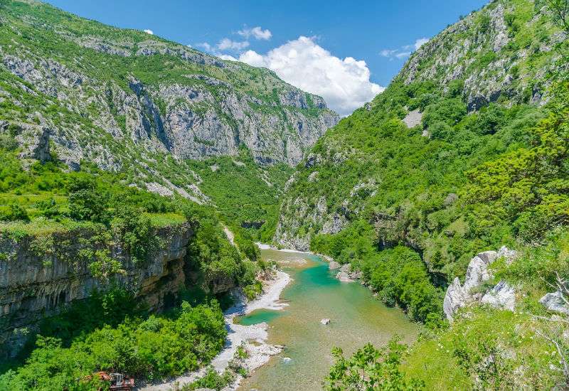 Reka Morača u Crnoj gori