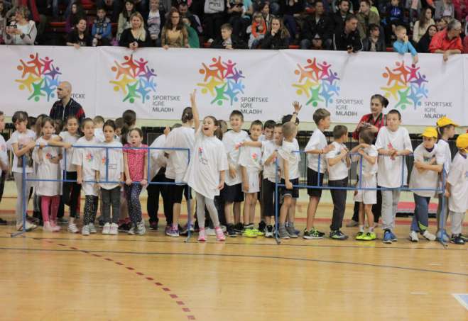 Deca će se takmičiti u tri sporta - malom fudbalu, atletici i igri “između dve vatre”