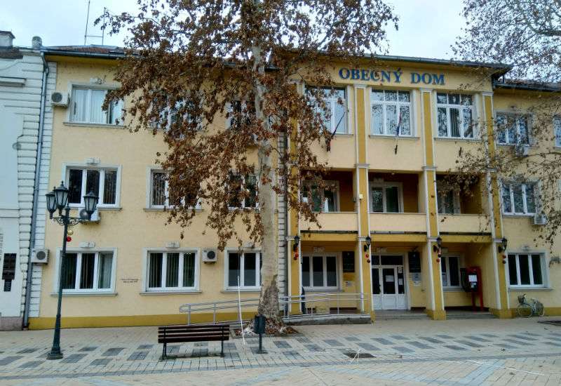 Zgrada Op&scaron;tinske uprave Kovačica