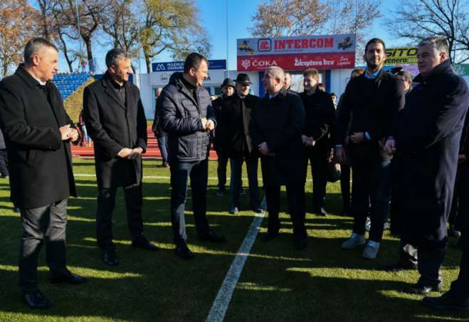 Igor Mirović i Vanja Udovičić sa saradnicima obišli su renovirani subotički stadion