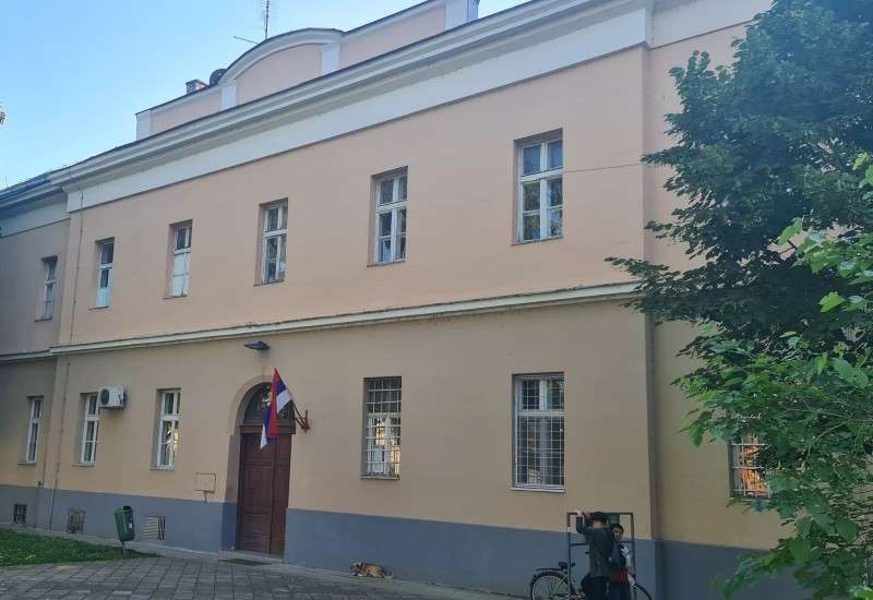 Dom omladine Pančevo posebno se ističe kao primer dobre prakse &ndash; kroz radionice, događaje i saradnju sa &scaron;kolama i organizacijama, ovaj centar uspe&scaron;no motivi&scaron;e mlade da razumeju, preispituju i aktivno učestvuju u za&scaron;titi životne sredine