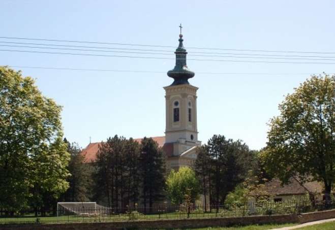 Srpska pravoslavna crkva u Sakulama