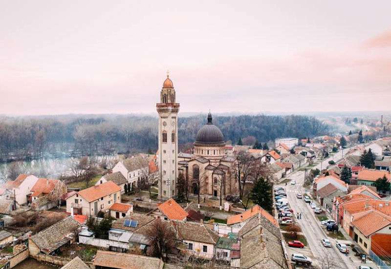 Preobraženska crkva podignuta je između 1873. i 1878. godine