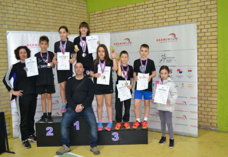 Takmičari Badminton kluba “Pančevo” osvojili su sedam medalja na ovom kupu