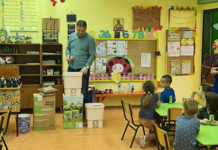 Manifestacija je realizovana u O&Scaron; &bdquo;Olga Petrov&ldquo; u Banatskom Brestovcu 