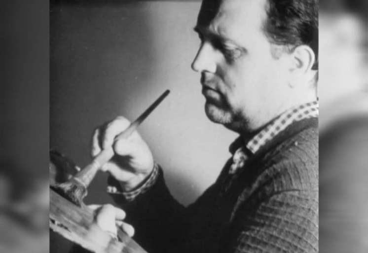 Stojan Trumić (Titel, 29. jul 1912 &ndash; Titel, 16. oktobar 1983) bio je jedan od onih umetnika koji su sopstvenim stvarala&scaron;tvom i pedago&scaron;kim radom trajno obeležili likovnu scenu Vojvodine